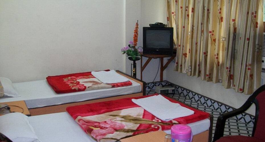 Meera Motel, Begusarai 4